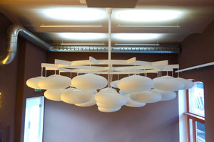 Imponente grande lampadario a nuvola Mid-Century Modern dalla Milchhalle di Vienna