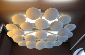 Imponente grande lampadario a nuvola Mid-Century Modern dalla Milchhalle di Vienna