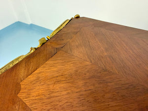G. Durand Louis XV Bombé Commode, Marquetry, Ormolu Bronze, 1880, Paris, France