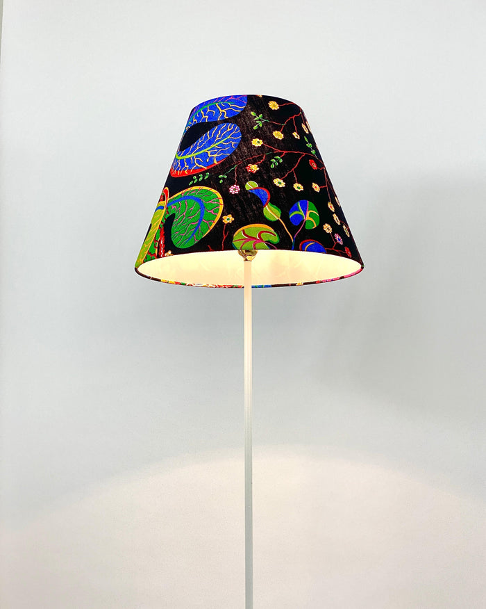 Josef Frank x J.T. Kalmar (Haus & Garten) White Tripod Brass Floor Lamp #2057