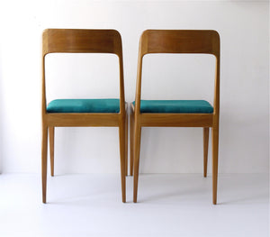 Vier Carl Auböck Mid-Century Nussbaum-Stühle A7, Wien, Österreich