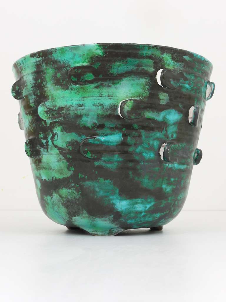 Grand pot à fleurs Art nouveau viennois Secession par Michael Powolny, Autriche, années 1920
