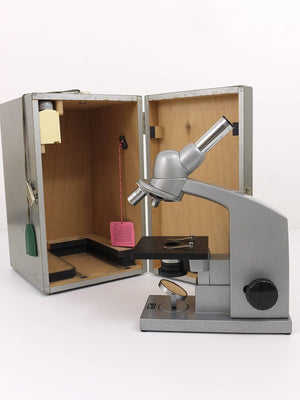Microscope rare « Neopan » par Carl Aubock, 1963, Reichert Vienne