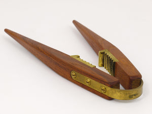Carl Auböck Mid-Century Nussknacker aus Teak & Messing, Wien, Österreich, 1950er-Jahre