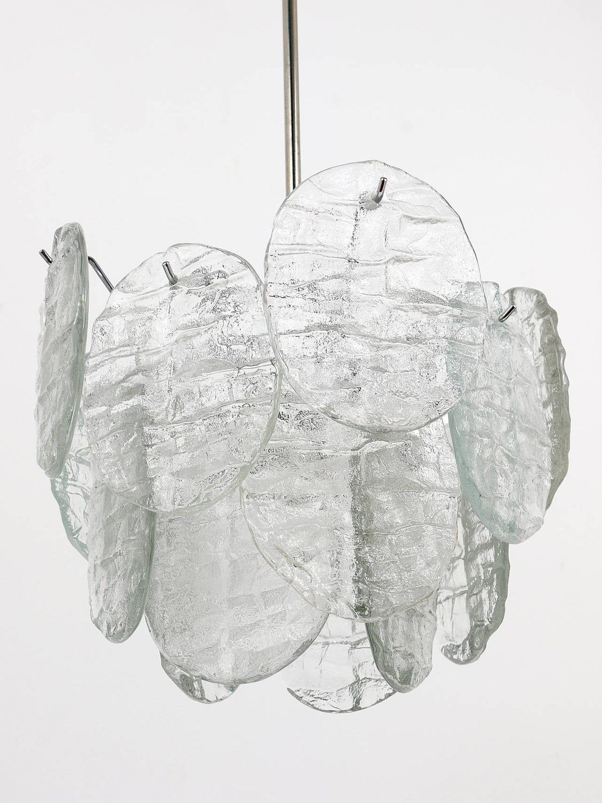 J.T. Kalmar Vienna アイスガラスディスク「Blatt」ミッドセンチュリー シャンデリア、オーストリア、1960年代