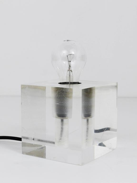 Postmodern Lucite Cubic Table or Side Lamp, Italy, 1970s