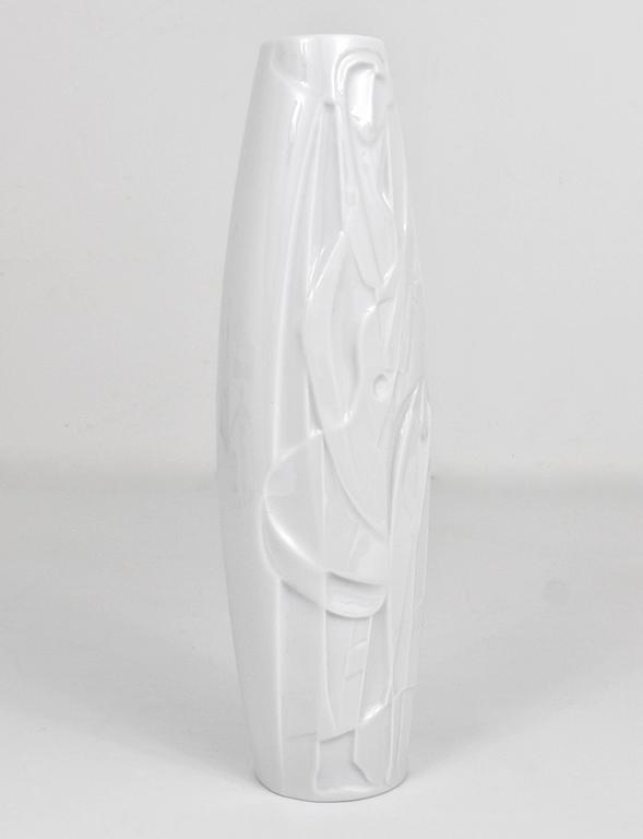 Cuno Fischer Rosenthal Studio-Linie White Relief Op Art Porcelain Vase, 1960s