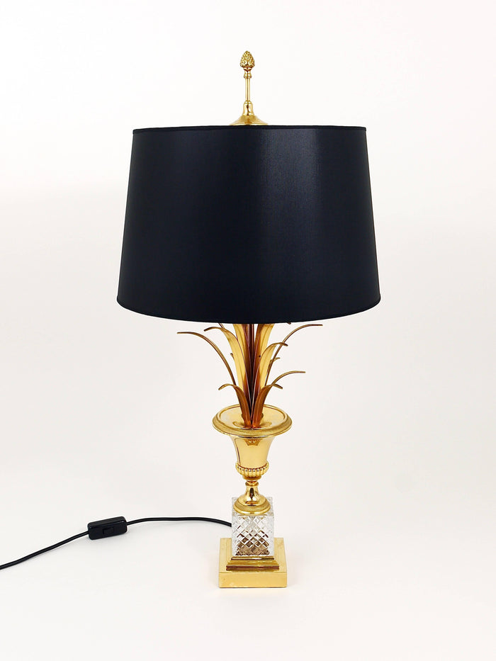 Hollywood Regency Pineapple Leaf Gilt Brass and Glass Table Lamp, France, 1970s