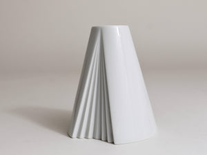 Ambrogio Pozzi Rosenthal White Geometric Op Art Porcelain Vase, Germany, 1980s
