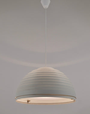 1960s Panton Style "Dynamic" Lamella Ring Pendant Moon Lamp by Vest, Austria
