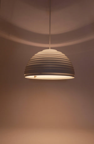 1960s Panton Style "Dynamic" Lamella Ring Pendant Moon Lamp by Vest, Austria