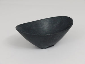 Cuenco o cenicero Carl Aubock Mid-Century de hierro fundido negro