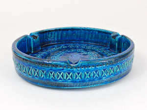 Aldo Londi Bitossi Very Large Round Rimini Blue Glazed Midcentury Ashtray, 1950s