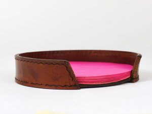 Portanotas Mid-Century Carl Auböck de cuero marrón y beige, Austria, años 50