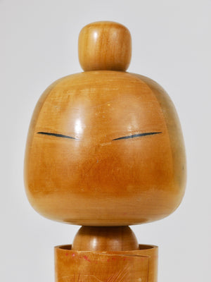 Dekorative Sadao Kishi Kokeshi-Puppenskulptur aus Japan, handbemalt