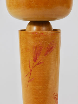 Dekorative Sadao Kishi Kokeshi-Puppenskulptur aus Japan, handbemalt