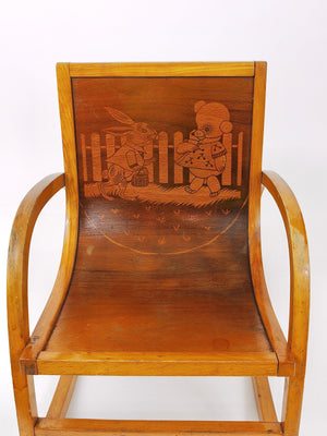 Mecedora infantil de madera curvada Bauhaus, época Brockhage Andrä, Alemania, años 50