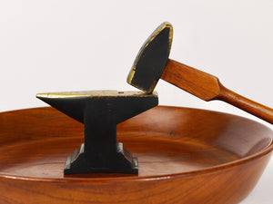 Bol casse-noix, marteau & enclume Mid-Century par Richard Rohac, Autriche, années 1950