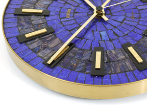 Horloge murale ronde moderniste en mosaïque bleue « Europa »