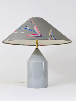 Lámpara de mesa posmoderna y colorida, Italia, años 80