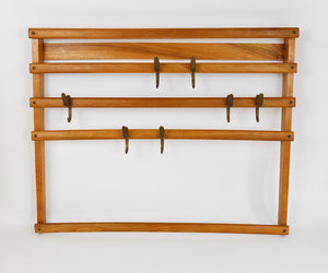 Attaccapanni Carl Auböck Mid-Century da parete in faggio con 7 gancetti in ottone, anni 1950