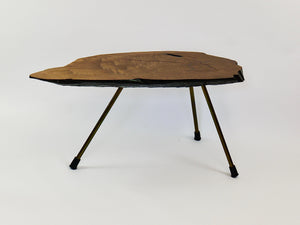 Original Carl Auböck Großer Mid-Century Nussbaum-Baumstamm-Couchtisch, 1950er-Jahre