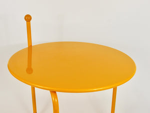 Table basse ou d'appoint postmoderne de Tord Björklund, style Memphis, Suède, années 1980