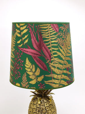 Lámpara de mesa Mauro Manetti Hollywood Regency de piña en latón, Italia, años 70