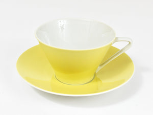 6 Midcentury Pastel Daisy Porcelain Coffee Cups, Lilien, Austria, 1950s
