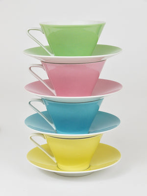 6 Midcentury Pastel Daisy Porcelain Coffee Cups, Lilien, Austria, 1950s