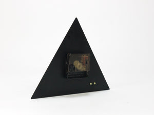 Reloj de sobremesa o mesa piramidal posmoderno de Makiko Taniguchi, Japón, años 80