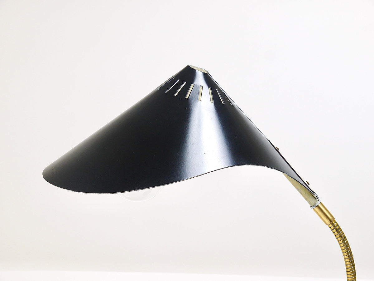 Lámpara de mesa o escritorio Cosack Cobra negra de latón, Mid-Century, años 50, estilo Stilnovo