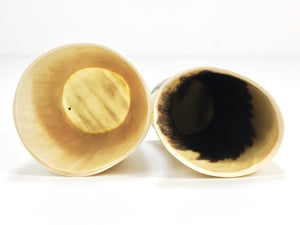 Deux pots porte-stylos et crayons de bureau en corne Carl Aubock, Mid-Century, Autriche, années 1950