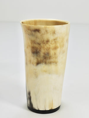 Deux pots porte-stylos et crayons de bureau en corne Carl Aubock, Mid-Century, Autriche, années 1950
