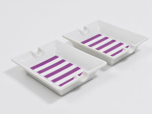 Paire de cendriers Augarten Vienna en fine porcelaine violette, Mid-Century, Autriche, années 1950