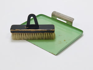 Marianne Brandt Avantgarde Bauhaus „Mignon" Table Brush Dustpan Set, 1930s