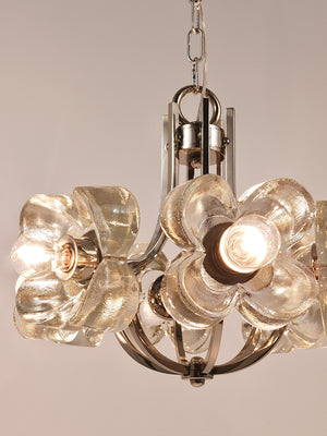 Lustre / suspension en verre cristal à fleurs dans le style Kalmar, par Sische, Allemagne, années 1970