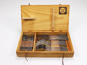 Cubertería Helmut Alder Amboss 2050 en su caja original para seis, 30 piezas, Austria, años 50