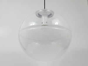 Lámpara colgante globo Op-Art posmoderna a rayas, de Harvey Guzzini para Meblo, años 70