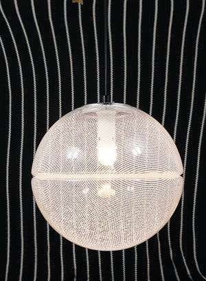 Lámpara colgante globo Op-Art posmoderna a rayas, de Harvey Guzzini para Meblo, años 70