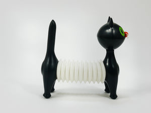 Chat couineur en accordéon « Tomcat » par Libuse Niklova pour Fatra, Tchécoslovaquie, années 1960