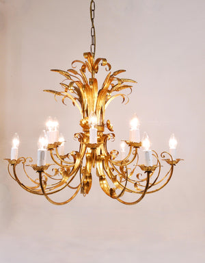 Lustre XL Hollywood Regency en fer doré Hans Kögl, bouquet floral de blé, années 1970
