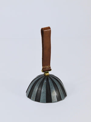Carl Aubock Vintage Zebra Tischglocke #3604, Briefbeschwerer, Wien, 1950er-Jahre