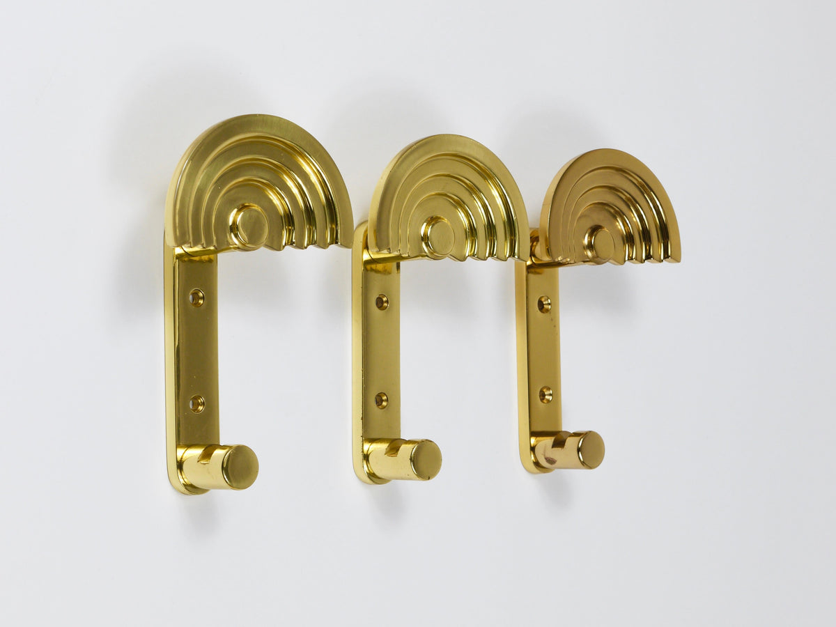 Ettore Sottsass、ポストモダン真鍮ウォールコートフック 13個、1985年、Valli & Valli Italy