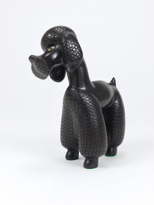 チャーミングな犬（プードル）の置物、Leopold Anzengruber作、オーストリア、1950年代