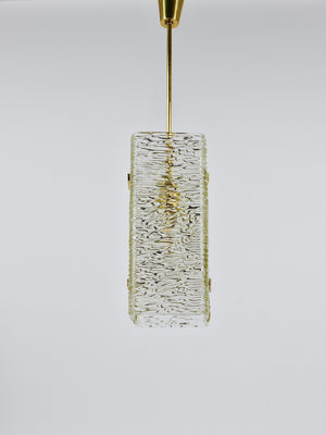 Lustre / suspension rectangulaire J.T. Kalmar en verre texturé et laiton, années 1950