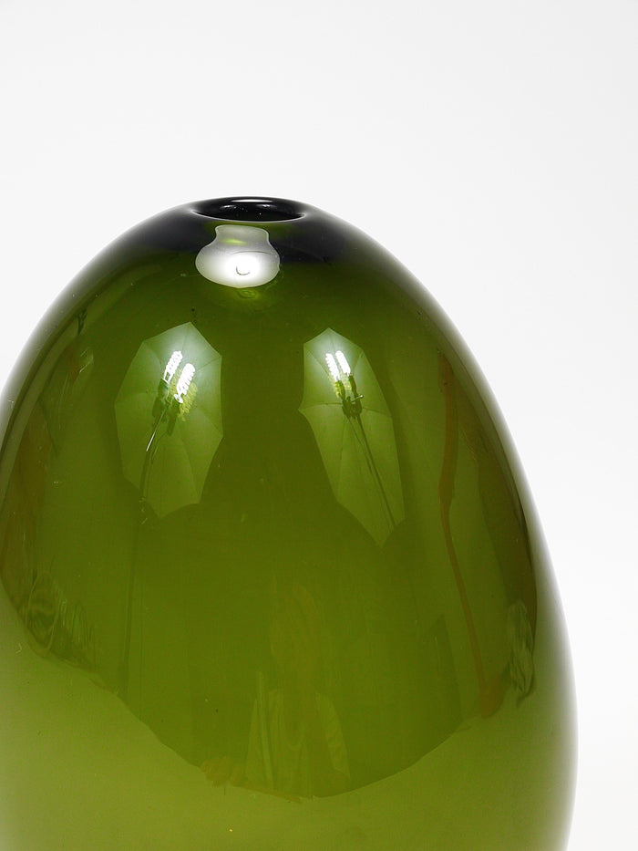 Kaj Franck Saippuakupla Green Soap Bubble Art Glass Vase, Nuutajärvi Finland