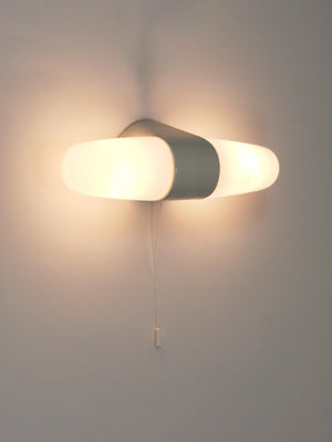 Aplique doble de pared Wilhelm Wagenfeld Bauhaus blanco, Linder, Alemania, años 50