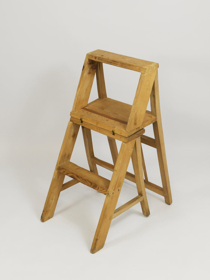 Arts & Crafts Metamorphic Library Steps Folding Ladder Chair, Vienna, 1900s