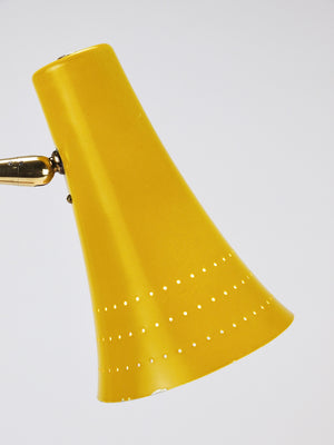 Lampe de table, bureau ou d'appoint J.T. Kalmar jaune, laiton et fer, Vienne, Autriche, années 1950